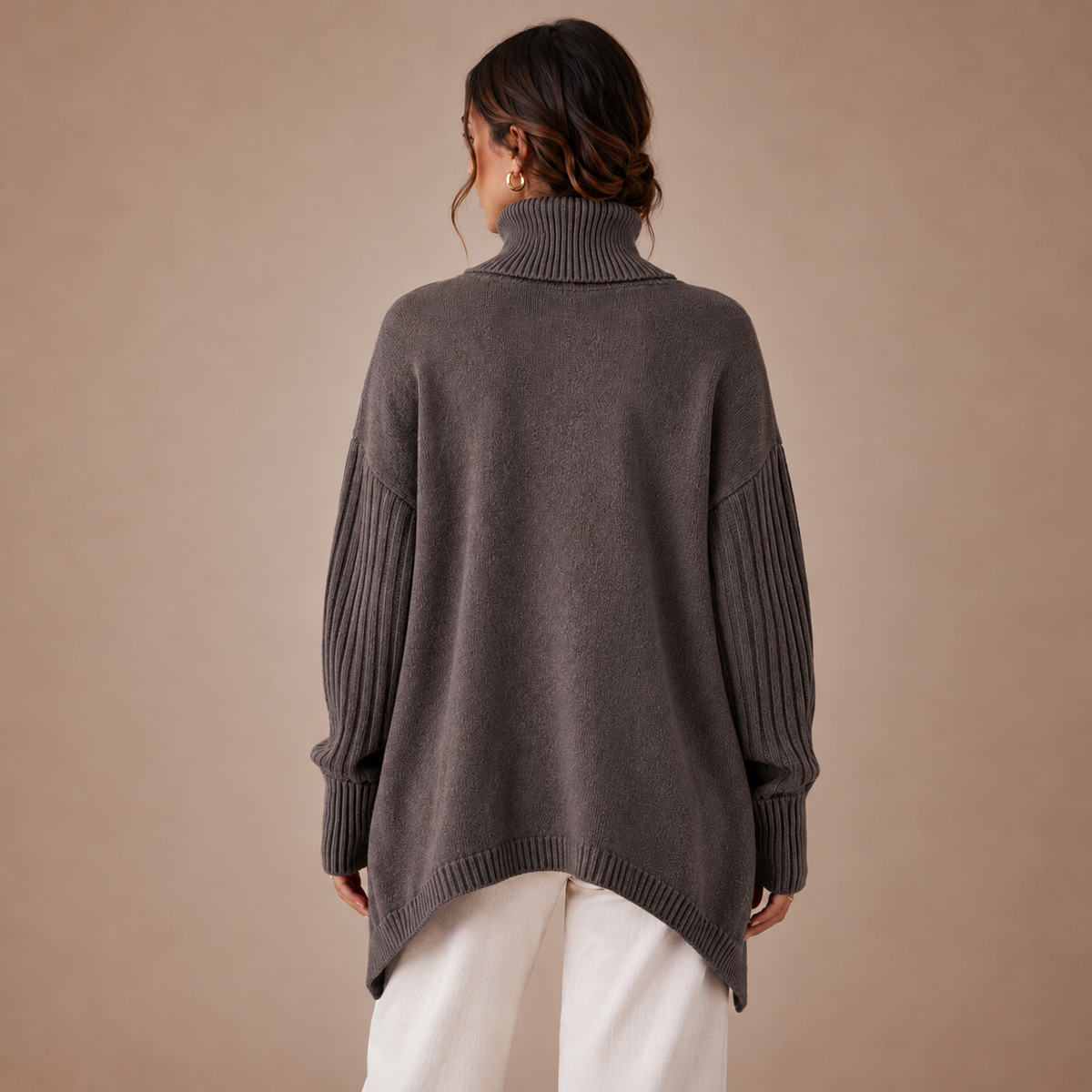 Sanna Jumper — Longline Roll Neck — photo 4 — en-p23-m3