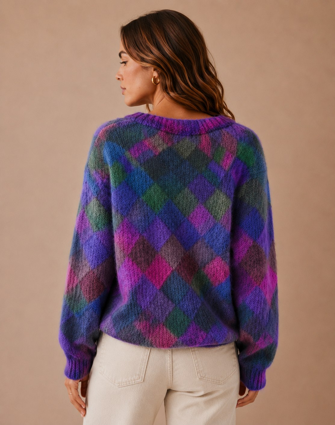 Women's Relaxed Sweater with Diamond Pattern Knit