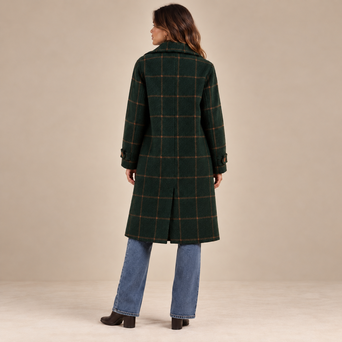 Astrid Coat — Check Pattern — gallery photograph — en-p16-m3